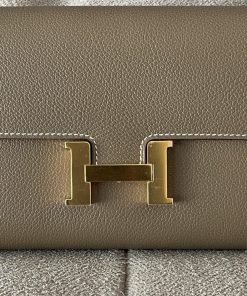 Alternative view of Hermes Constance To Go Etoupe Evercolor